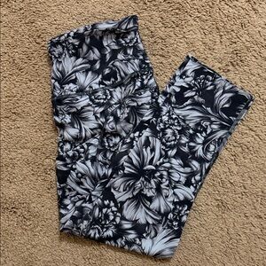 Lululemon floral leggings crop length